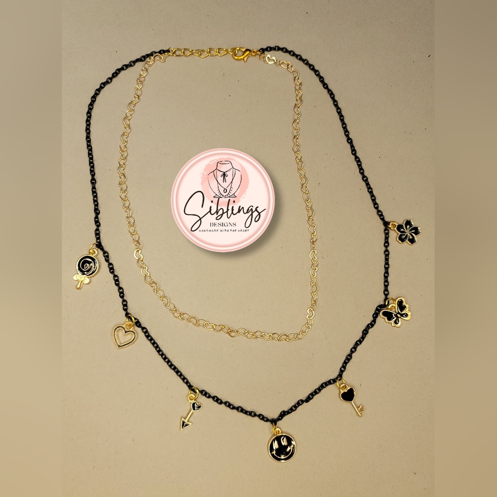 Necklace with black and golden charms - Picture 6 of 6